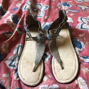 Minnetonka Taupe Suede T-Strap Sandals with Turquoise Beading